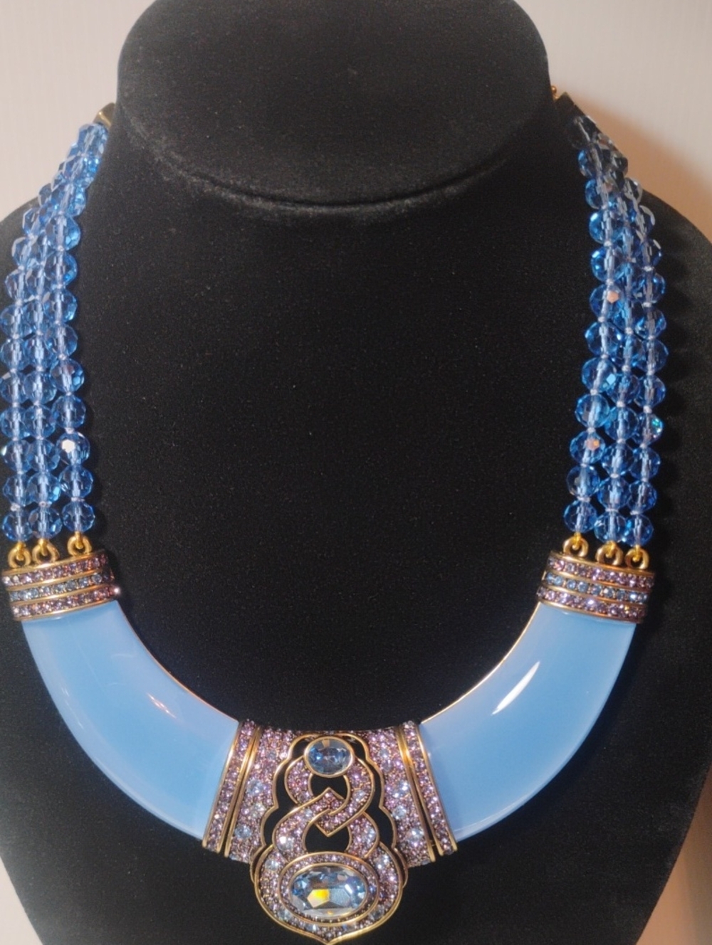 Heidi Daus Blue Resin Swarovski Crystal Necklace - Picture 3 of 7